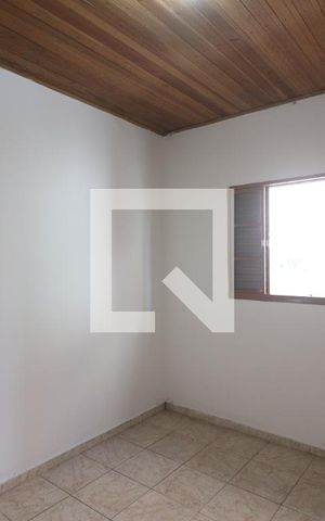 Casa para alugar com 50m², 1 quarto e sem vagaQuarto 1 