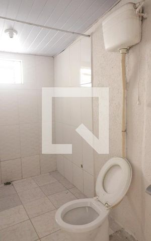 Casa para alugar com 50m², 1 quarto e sem vagaBanheiro 
