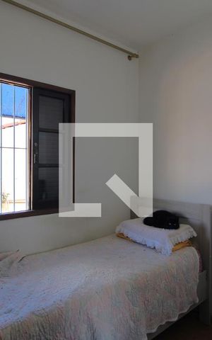 Casa à venda com 200m², 3 quartos e 2 vagasQuarto 1