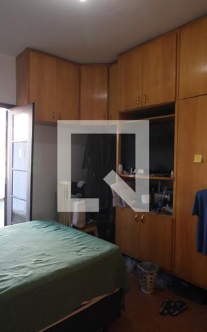 Casa à venda com 200m², 3 quartos e 2 vagasQuarto 2