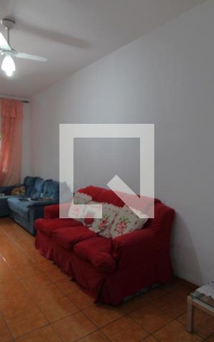 Casa à venda com 200m², 3 quartos e 2 vagasSala 1
