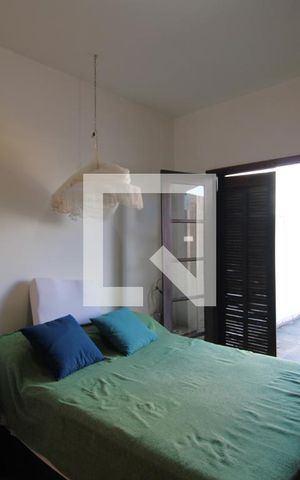 Casa à venda com 200m², 3 quartos e 2 vagasQuarto 2