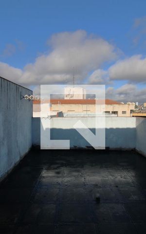 Casa à venda com 200m², 3 quartos e 2 vagasSacada do quarto 2