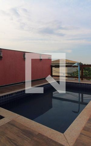 Casa à venda com 500m², 6 quartos e 4 vagasPiscina