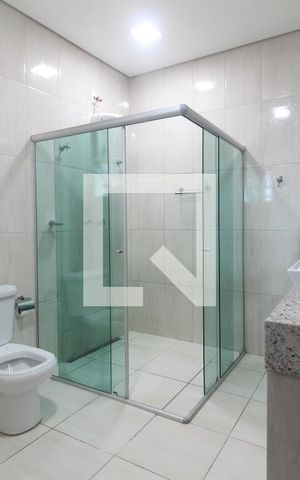 Casa à venda com 500m², 6 quartos e 4 vagasBanheiro