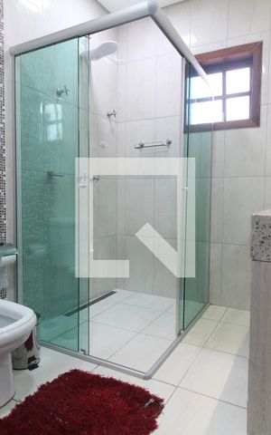 Casa à venda com 500m², 6 quartos e 4 vagasBanheiro