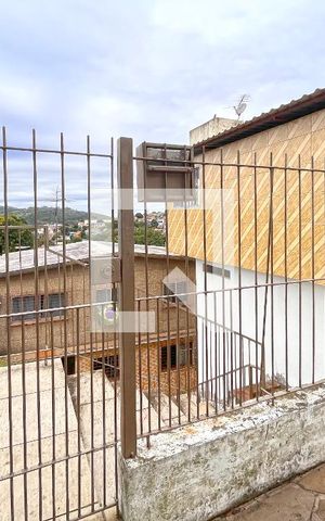 Casa à venda com 330m², 3 quartos e 2 vagasFachada