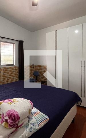 Casa à venda com 330m², 3 quartos e 2 vagasQuarto 1