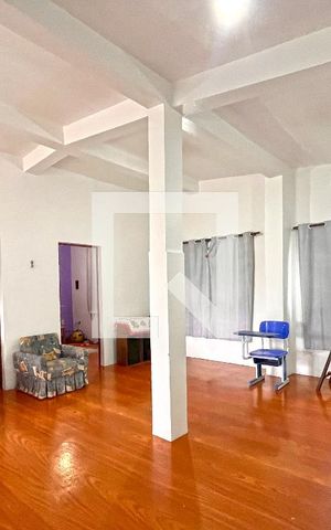 Casa à venda com 330m², 3 quartos e 2 vagasSala 2