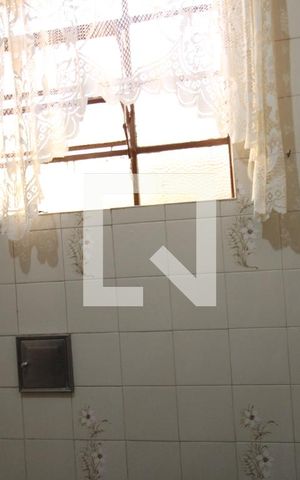 Casa à venda com 332m², 4 quartos e 2 vagasBanheiro da Suíte 1