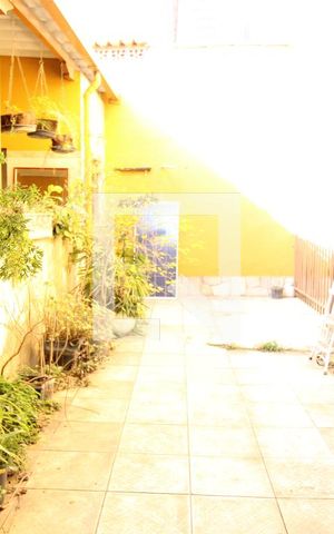 Casa à venda com 332m², 4 quartos e 2 vagasQuintal