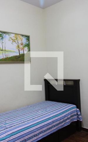 Casa à venda com 332m², 4 quartos e 2 vagasQuarto 1