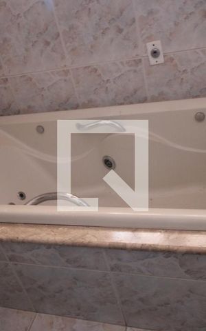 Casa à venda com 332m², 4 quartos e 2 vagasBanheiro da Suíte 3