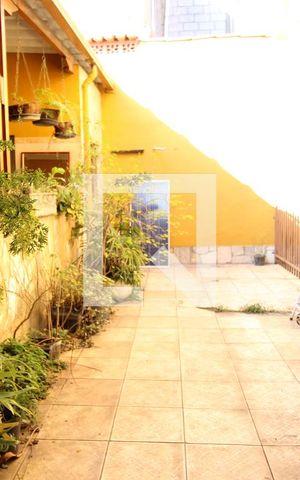 Casa à venda com 332m², 4 quartos e 2 vagasQuintal