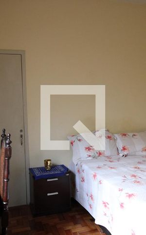 Casa à venda com 332m², 4 quartos e 2 vagasSuíte 1