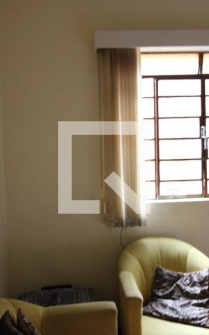 Casa à venda com 332m², 4 quartos e 2 vagasSuíte 1