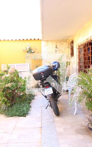 Casa à venda com 332m², 4 quartos e 2 vagasJardim