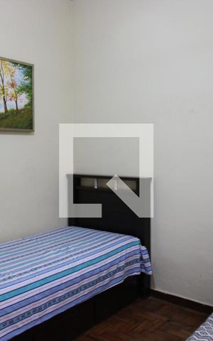 Casa à venda com 332m², 4 quartos e 2 vagasQuarto 1