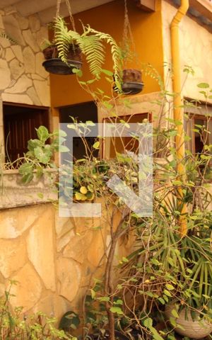 Casa à venda com 332m², 4 quartos e 2 vagasQuintal