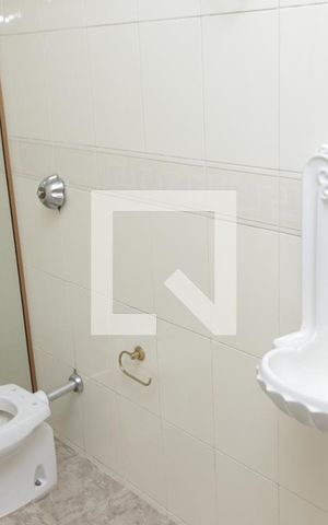 Casa à venda com 577m², 4 quartos e 4 vagasBanheiro Social