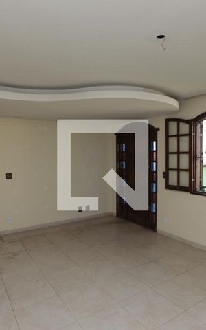 Casa à venda com 577m², 4 quartos e 4 vagasSala