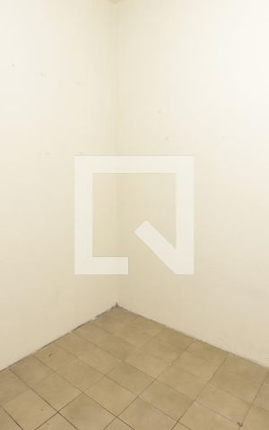 Casa à venda com 577m², 4 quartos e 4 vagasQuarto de Serviço