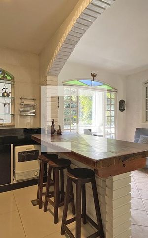 Casa de condomínio à venda com 500m², 3 quartos e 6 vagasCozinha 1