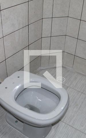 Casa para alugar com 100m², 1 quarto e sem vagaBanheiro