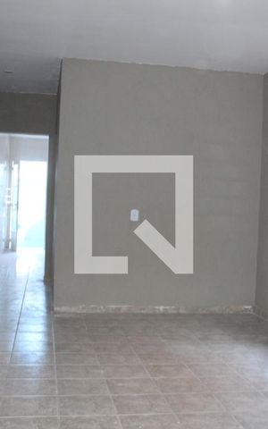 Casa para alugar com 100m², 1 quarto e sem vagaSala