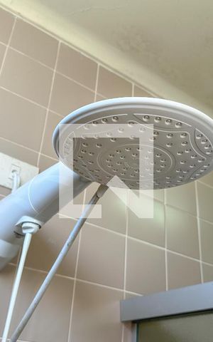 Apartamento para alugar com 190m², 3 quartos e 1 vaga Apartamento para alugar com 190m², 3 quartos e 1 vagaBanheiro 2