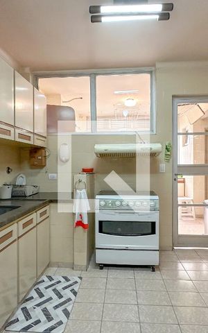 Apartamento para alugar com 190m², 3 quartos e 1 vaga Apartamento para alugar com 190m², 3 quartos e 1 vagaCozinha