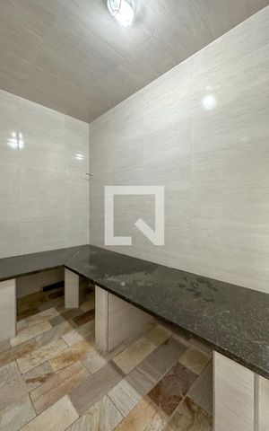 Apartamento para alugar com 190m², 3 quartos e 1 vaga Apartamento para alugar com 190m², 3 quartos e 1 vagaÁrea comum - Sauna úmida