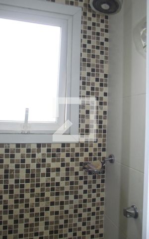 Apartamento à venda com 57m², 2 quartos e 1 vagaBanheiro 2