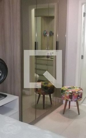 Apartamento à venda com 57m², 2 quartos e 1 vagaQuarto 2