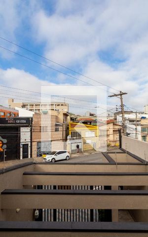 Casa à venda com 170m², 3 quartos e 4 vagas Casa à venda com 170m², 3 quartos e 4 vagasVista - Varanda