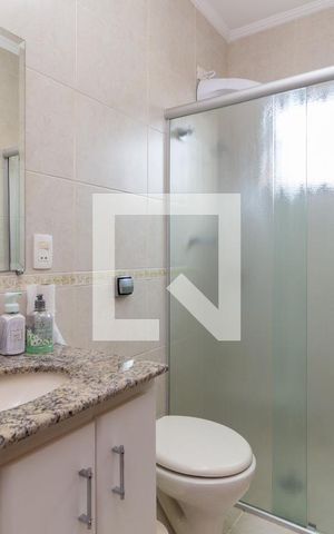 Casa à venda com 170m², 3 quartos e 4 vagas Casa à venda com 170m², 3 quartos e 4 vagasBanheiro -Suíte 1