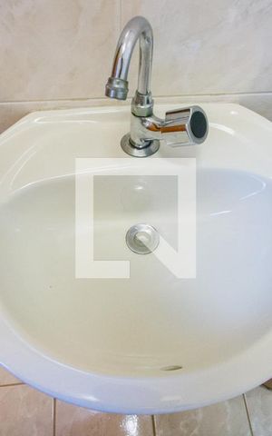 Casa à venda com 288m², 3 quartos e 5 vagas Casa à venda com 288m², 3 quartos e 5 vagasBanheiro do quarto 2