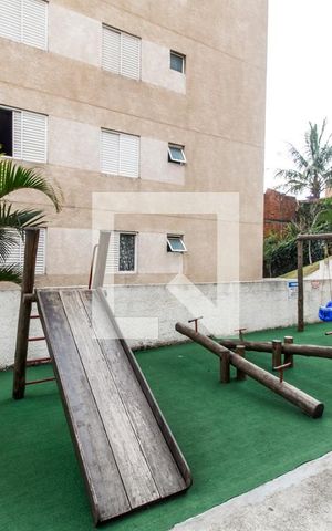 Apartamento para alugar com 50m², 2 quartos e 1 vaga Apartamento para alugar com 50m², 2 quartos e 1 vagaÁrea comum - Playground