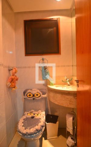 Apartamento à venda com 128m², 3 quartos e 2 vagasBanheiro