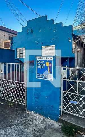 Casa para alugar com 40m², 1 quarto e sem vaga Casa para alugar com 40m², 1 quarto e sem vagaFachada