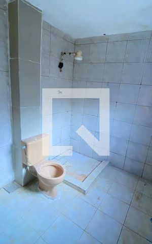 Casa para alugar com 78m², 2 quartos e sem vaga Casa para alugar com 78m², 2 quartos e sem vagaBanheiro do Quarto 1