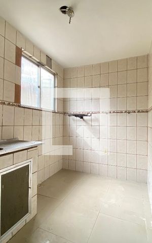 Casa para alugar com 78m², 2 quartos e sem vaga Casa para alugar com 78m², 2 quartos e sem vagaCozinha