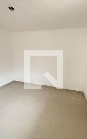 Casa para alugar com 78m², 2 quartos e sem vaga Casa para alugar com 78m², 2 quartos e sem vagaQuarto 1