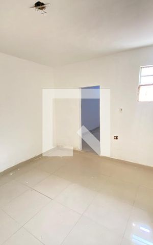 Casa para alugar com 78m², 2 quartos e sem vaga Casa para alugar com 78m², 2 quartos e sem vagaQuarto 1