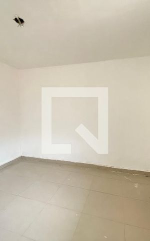 Casa para alugar com 78m², 2 quartos e sem vaga Casa para alugar com 78m², 2 quartos e sem vagaQuarto 1