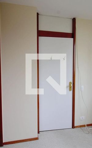 Apartamento para alugar com 550m², 3 quartos e 3 vagas Apartamento para alugar com 550m², 3 quartos e 3 vagasQuarto de Serviço