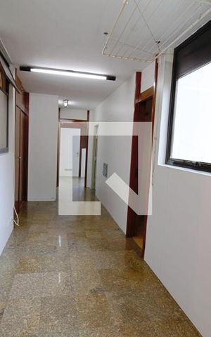 Apartamento para alugar com 550m², 3 quartos e 3 vagas Apartamento para alugar com 550m², 3 quartos e 3 vagasCorredor