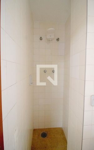 Apartamento para alugar com 550m², 3 quartos e 3 vagas Apartamento para alugar com 550m², 3 quartos e 3 vagasBanheiro de serviço