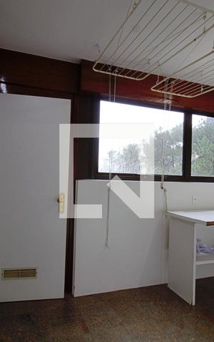 Apartamento para alugar com 550m², 3 quartos e 3 vagas Apartamento para alugar com 550m², 3 quartos e 3 vagasÁrea de Serviço