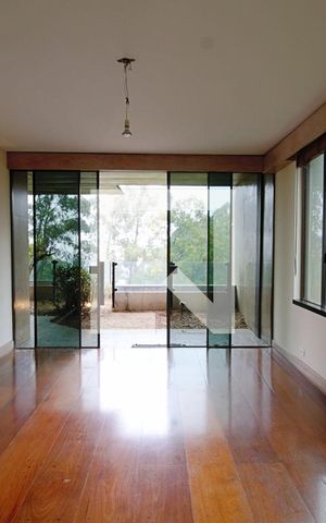Apartamento para alugar com 550m², 3 quartos e 3 vagas Apartamento para alugar com 550m², 3 quartos e 3 vagasSala 3